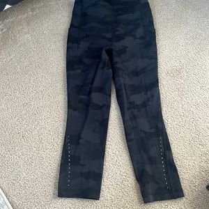 Lululemon swift speed high rise crop 21”